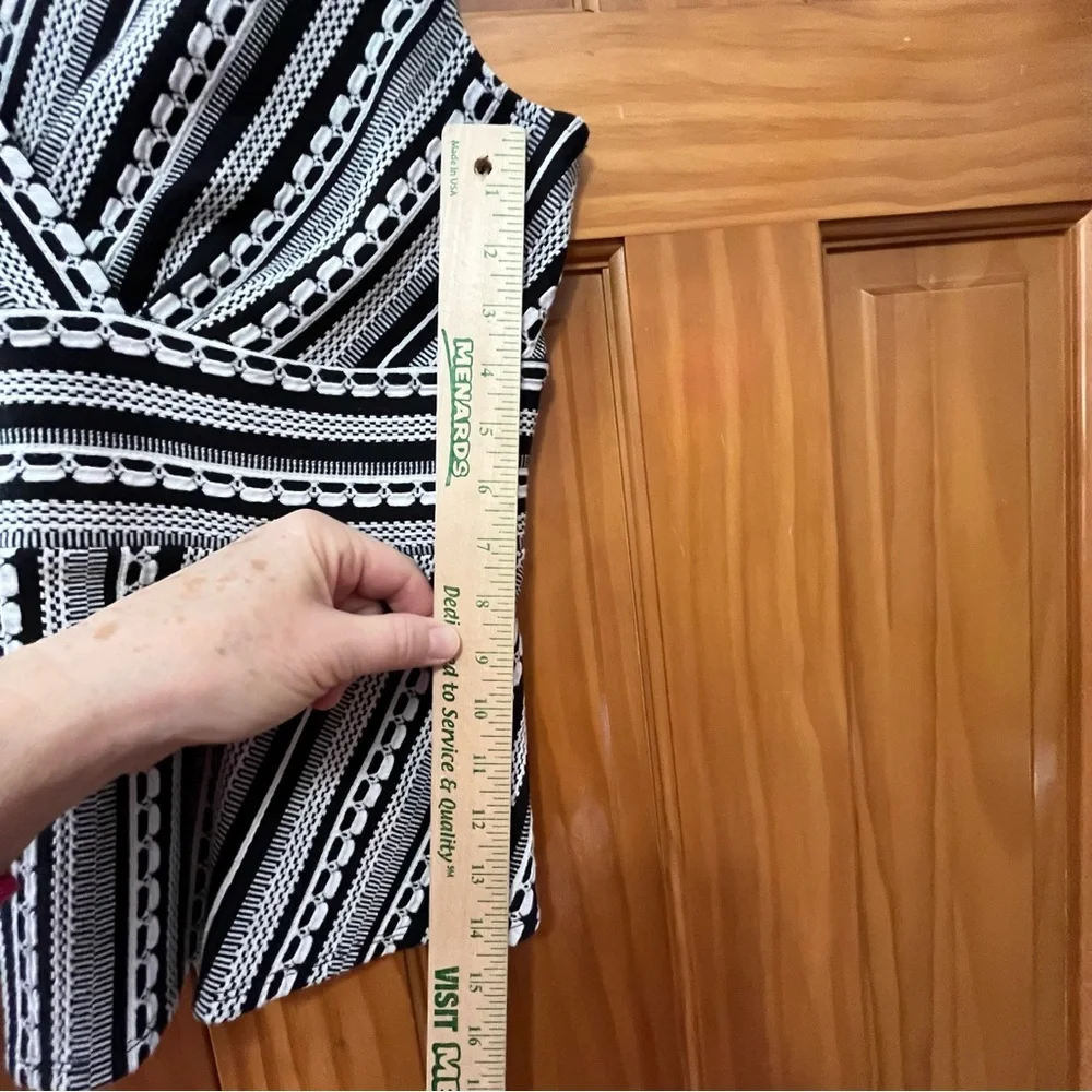 Anthropologie Vanessa Virginia Black and White Faux Wrap Peplum Tank Top - Picture 10 of 11